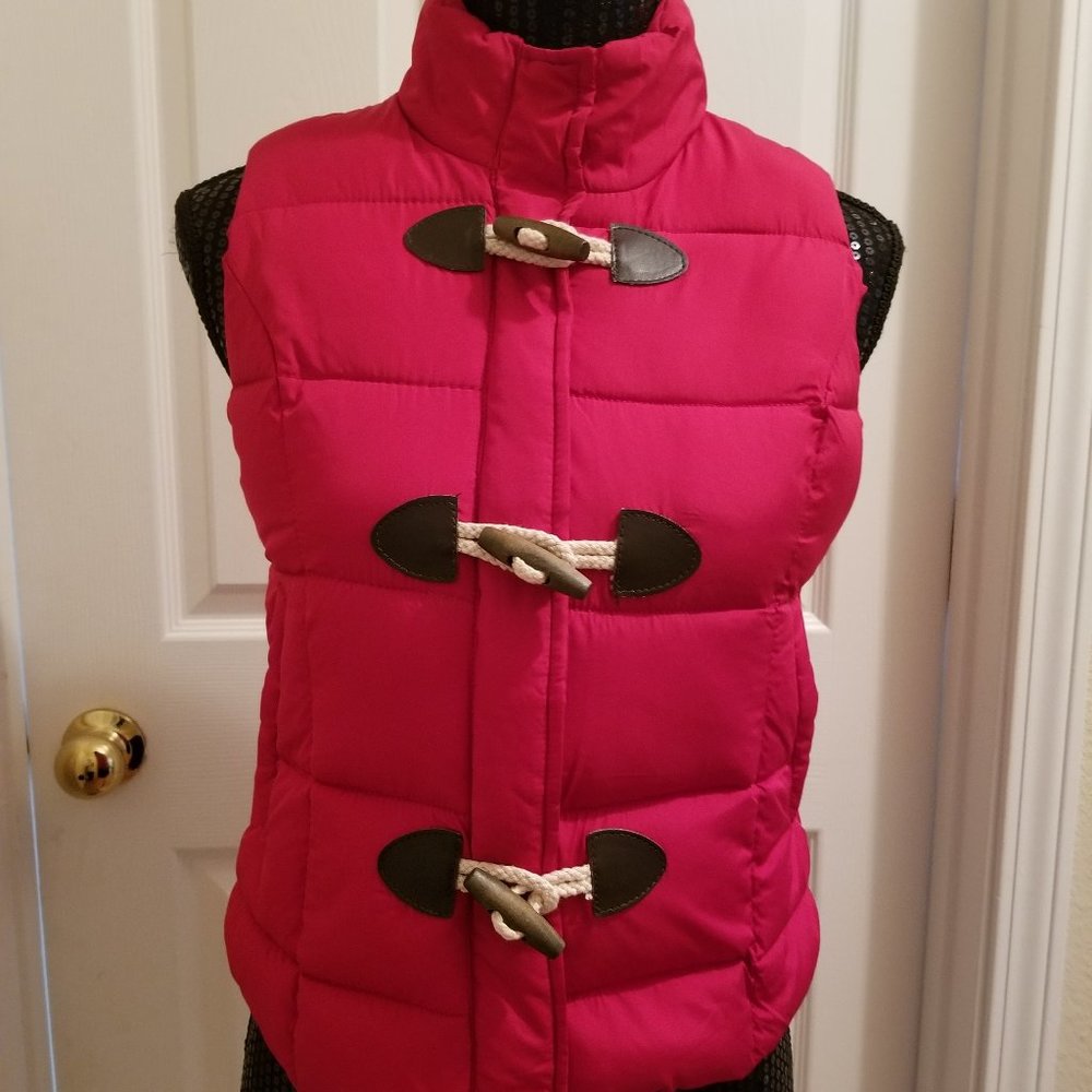 Arizona Jeans winter vest. New with tags.